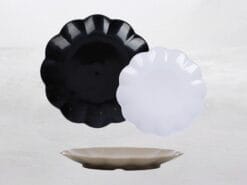 Đĩa nhựa phíp tròn hoa bé Việt Nhật 1278 🍽️ Quán Ăn 5 Đĩa nhựa phíp tròn hoa bé Việt Nhật 1278 - goc nghieng